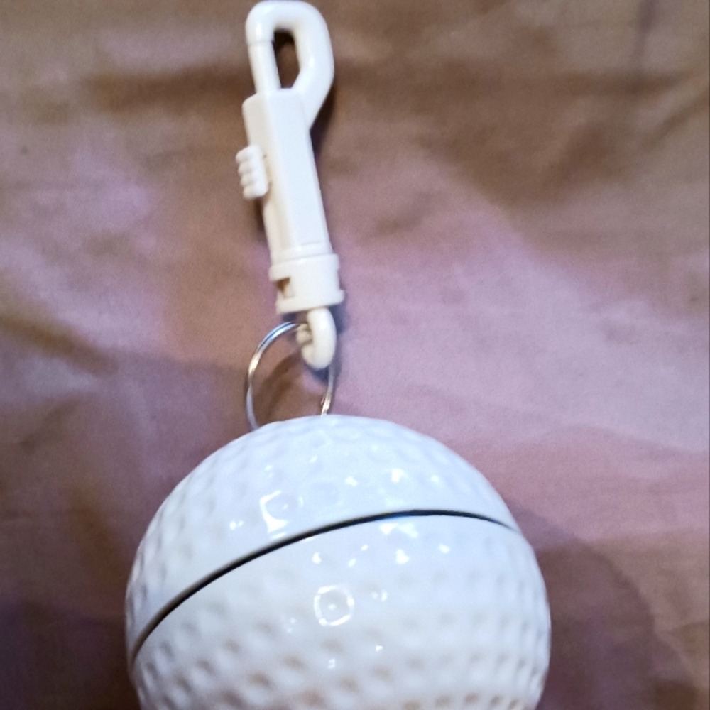 Golf ball keychain